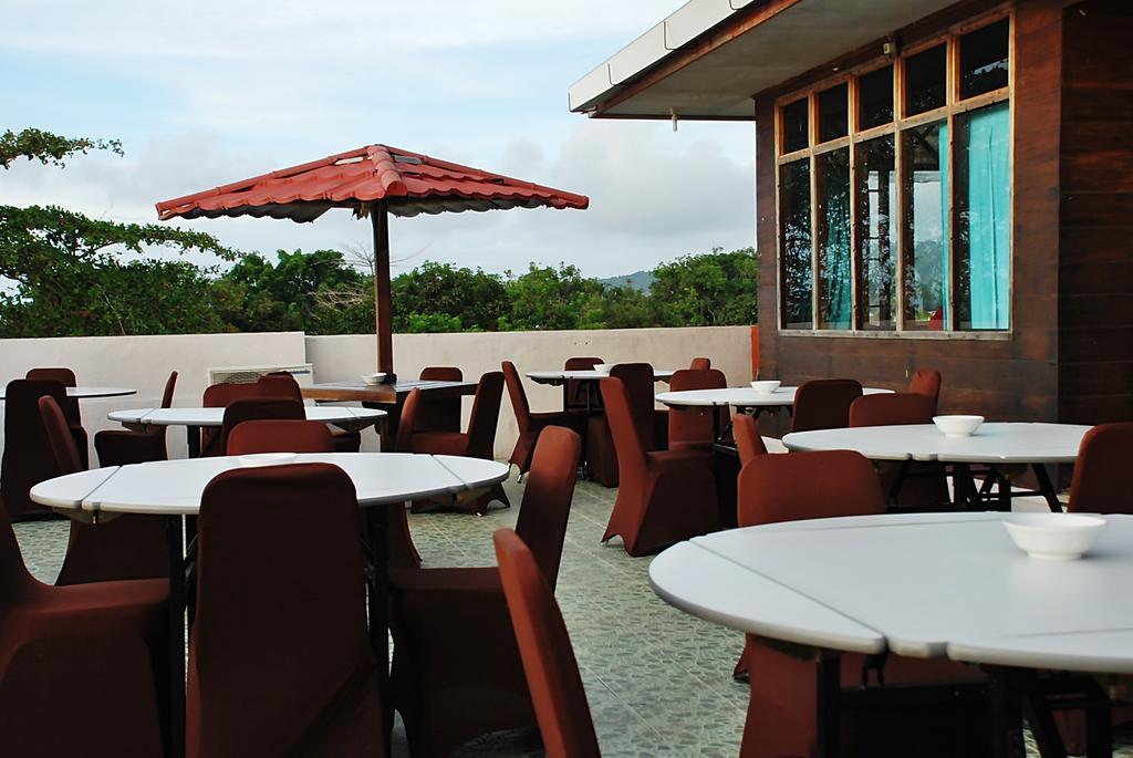 The Waigo Hotel Sorong Exterior photo